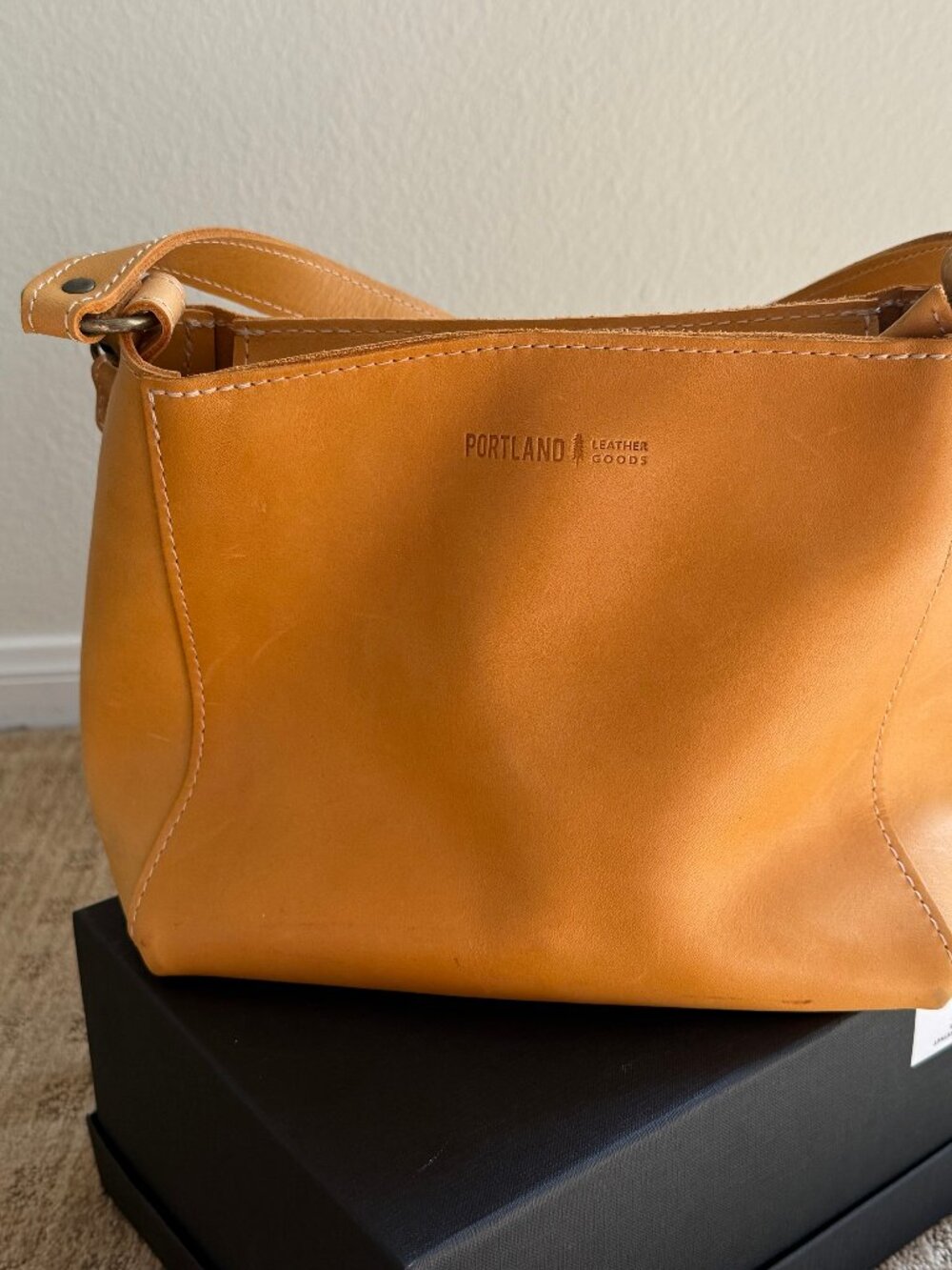 Portland Leather Goods Triangle Shoulder Bag Sunflower Yellow - Picture 10 of 11
